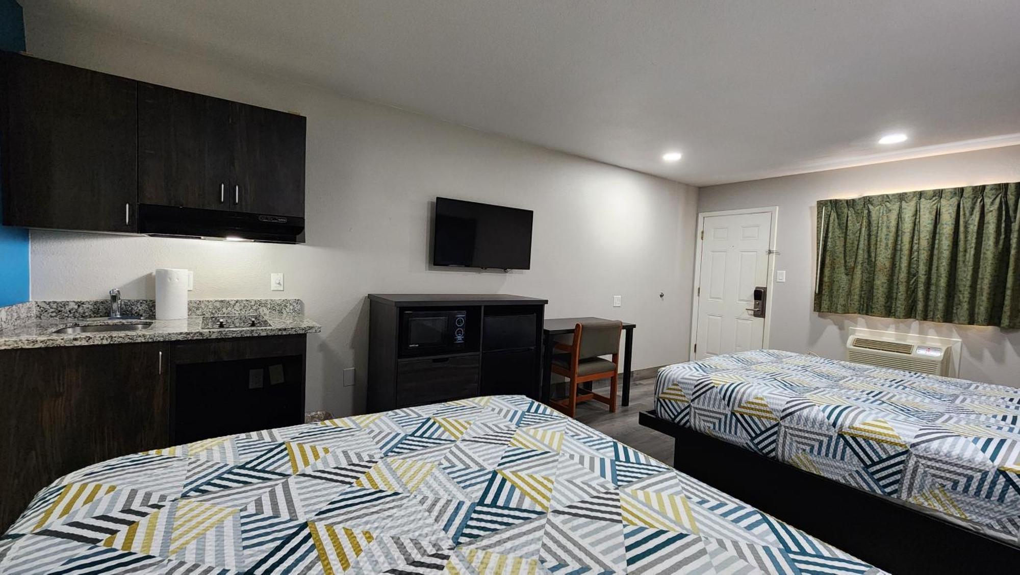Scottish Inn & Suites 霍顿 外观 照片